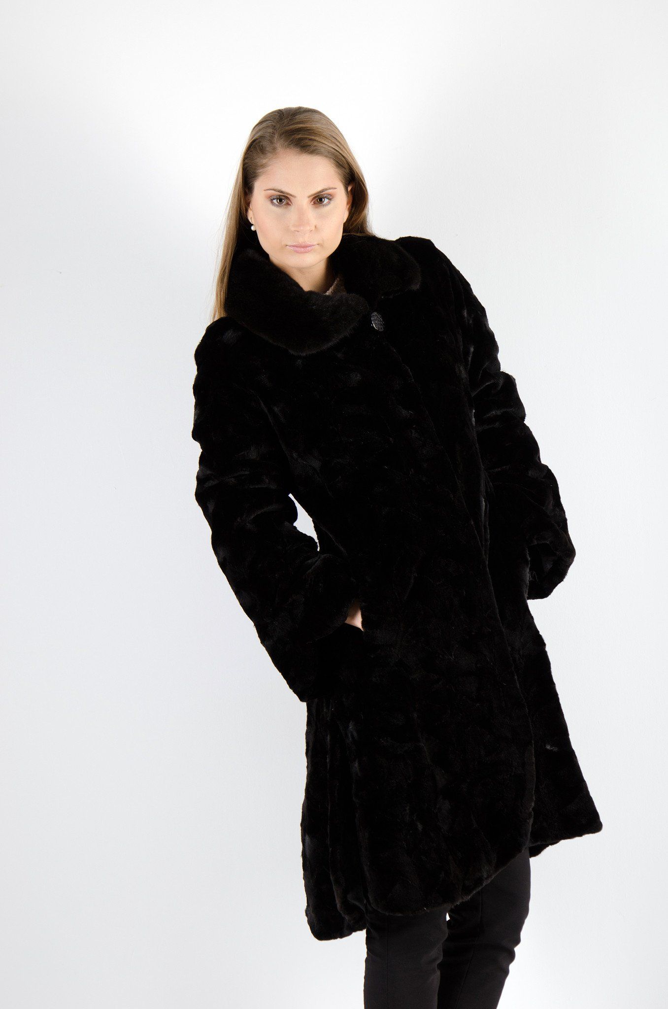 ciatre fur coat BLK定価37400円