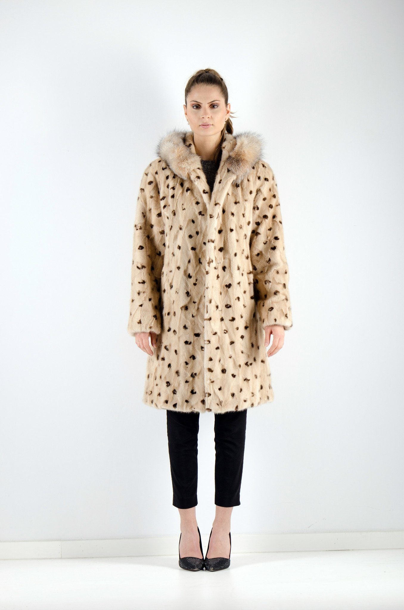 Fur Coats | Starlight Furs | Montreal Fur Store