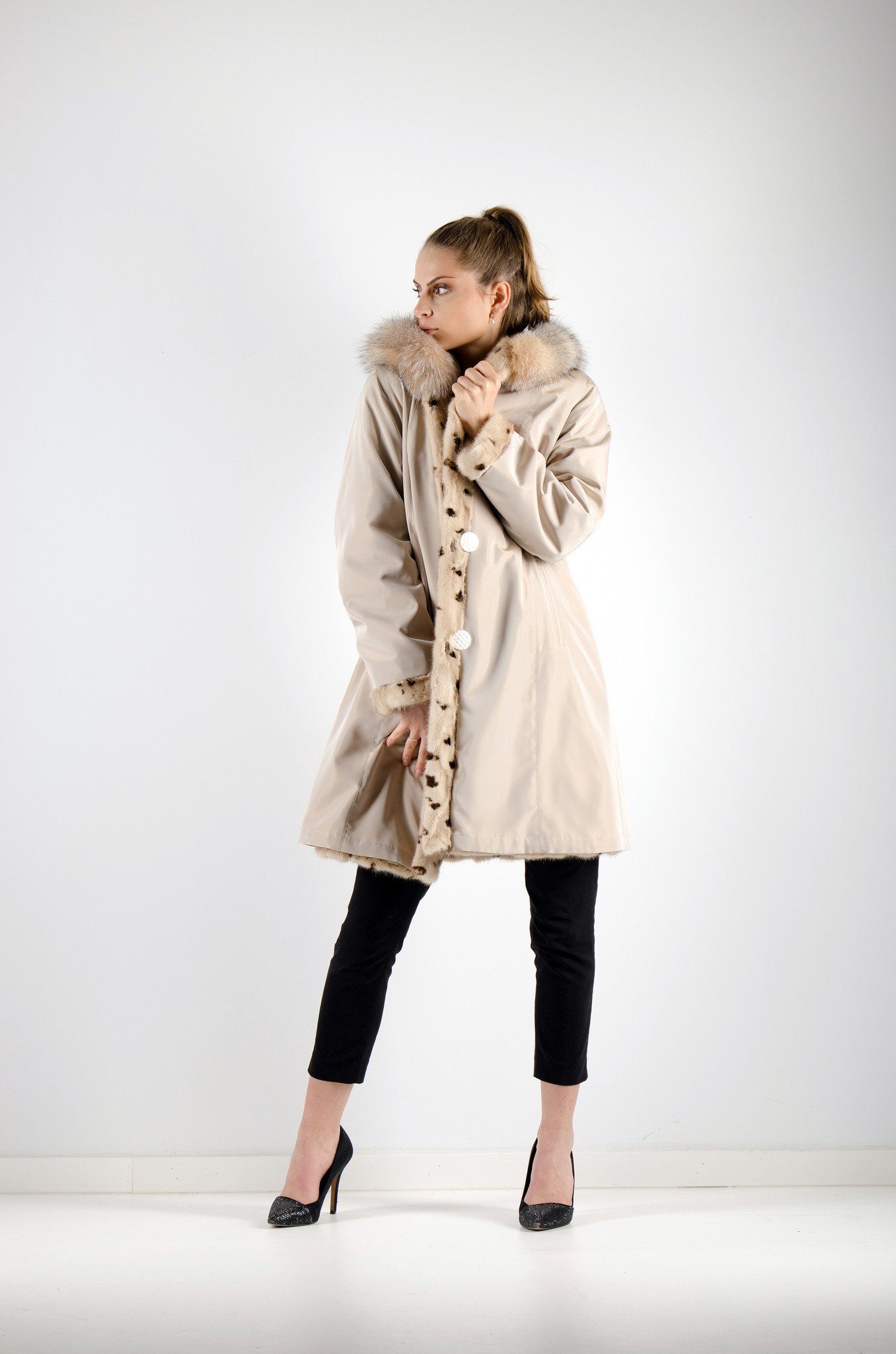 Fur Coats | Starlight Furs | Montreal Fur Store