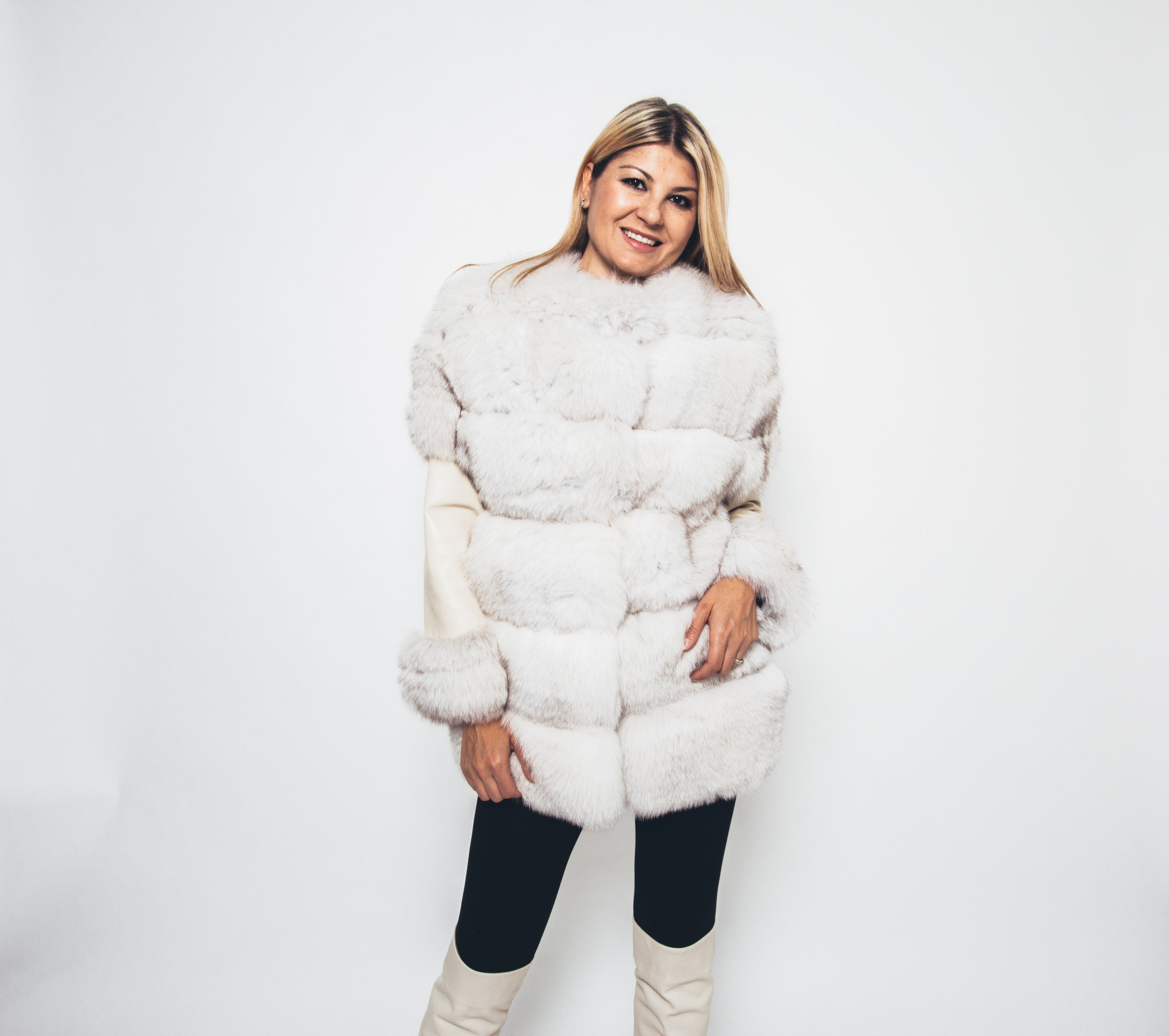 Fluffy jacket hot sale no sleeves